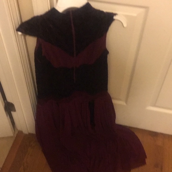 Dress - Picture 2 of 2